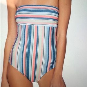 Splendid Holding Pattern One Piece Swimsuit NWOT
